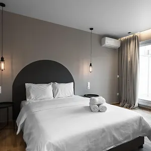 Big Apple, Nilie Hospitality Mgmt Thessaloniki